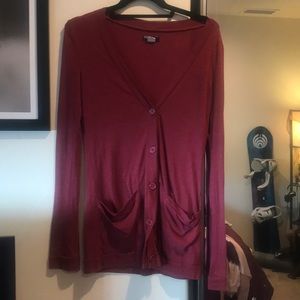 Maroon long sleeve BDG cardigan